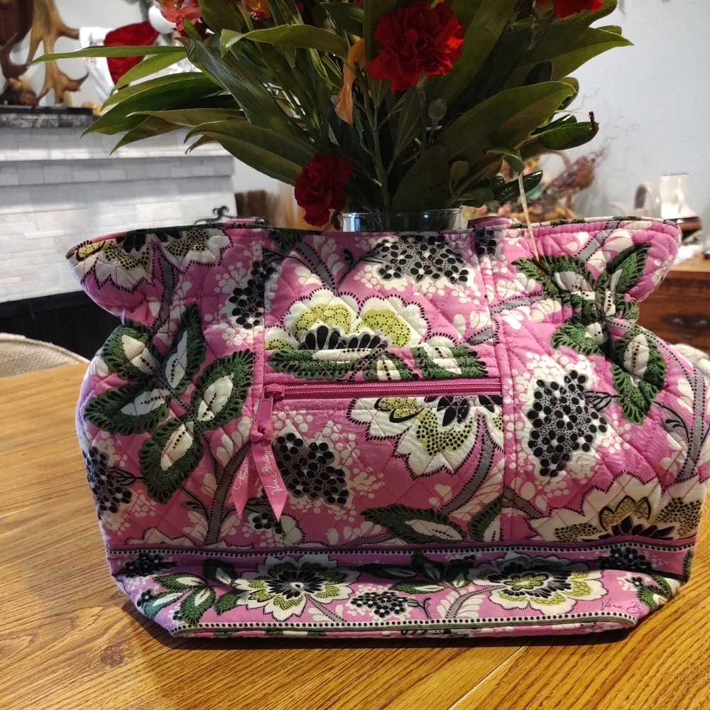 Brand New Vera Bradley Shoulder Bag
